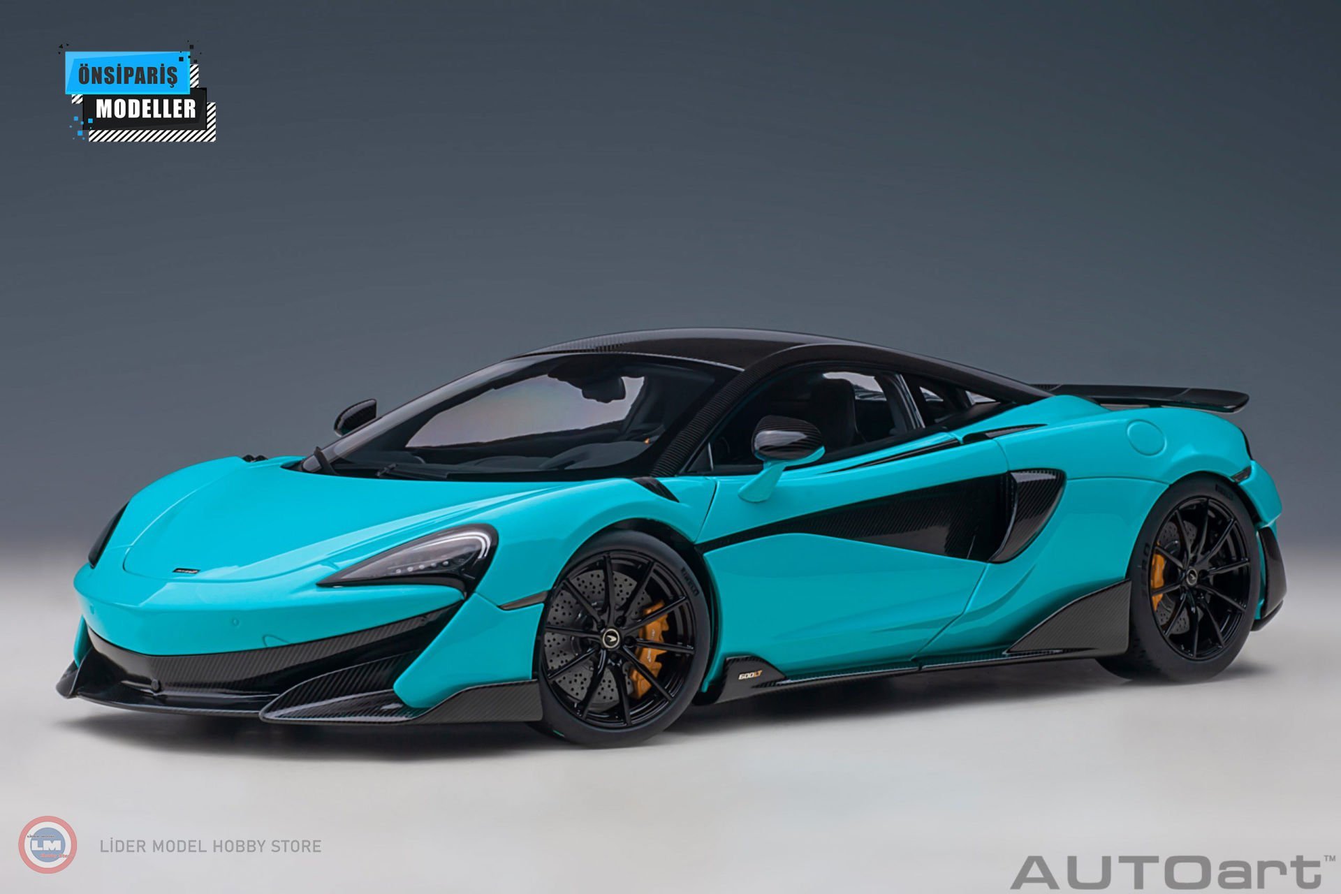 1:18 McLaren 600LT Mavi