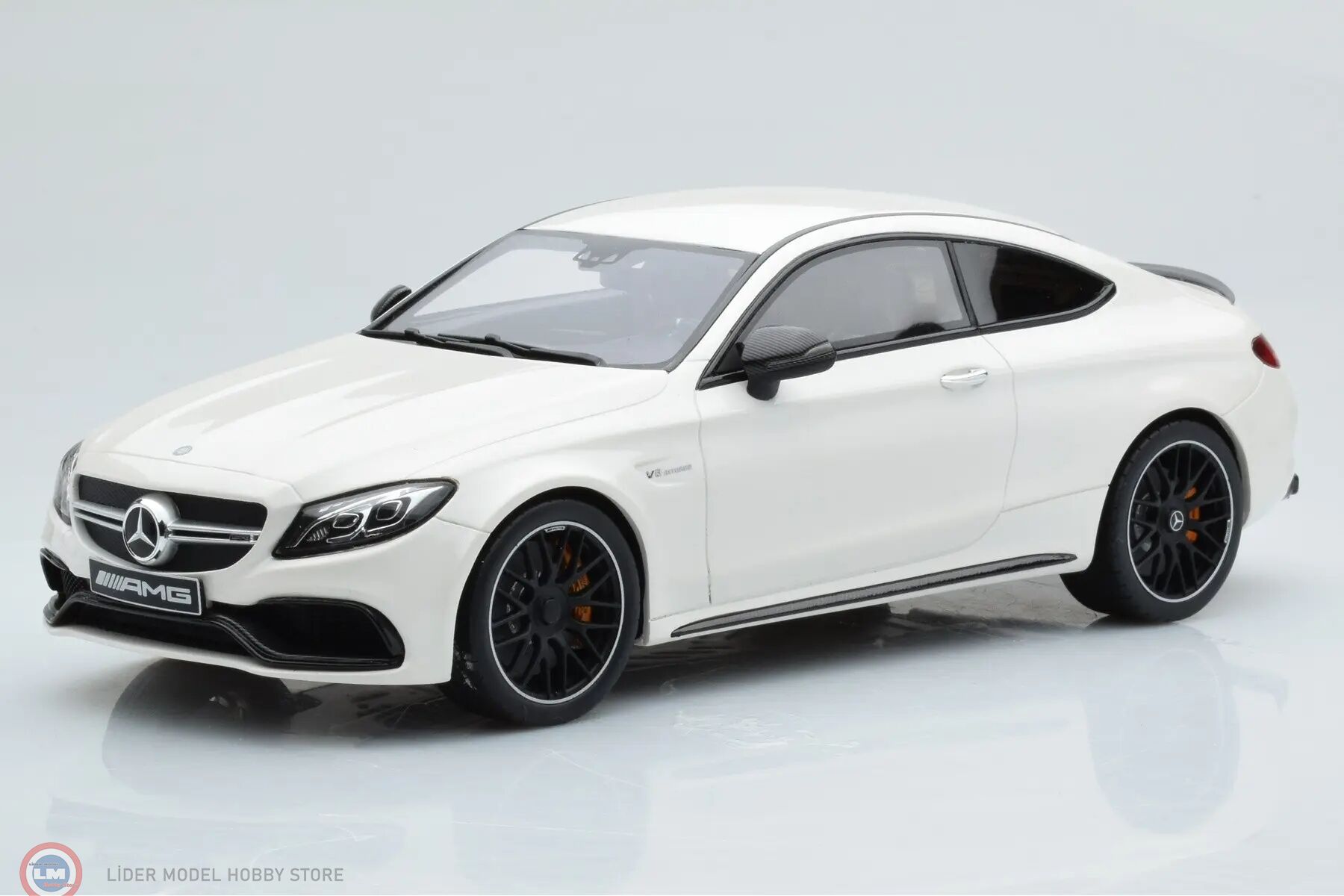 1:18 GT Spirit 2015 Mercedes Benz C63S AMG W205 Coupe