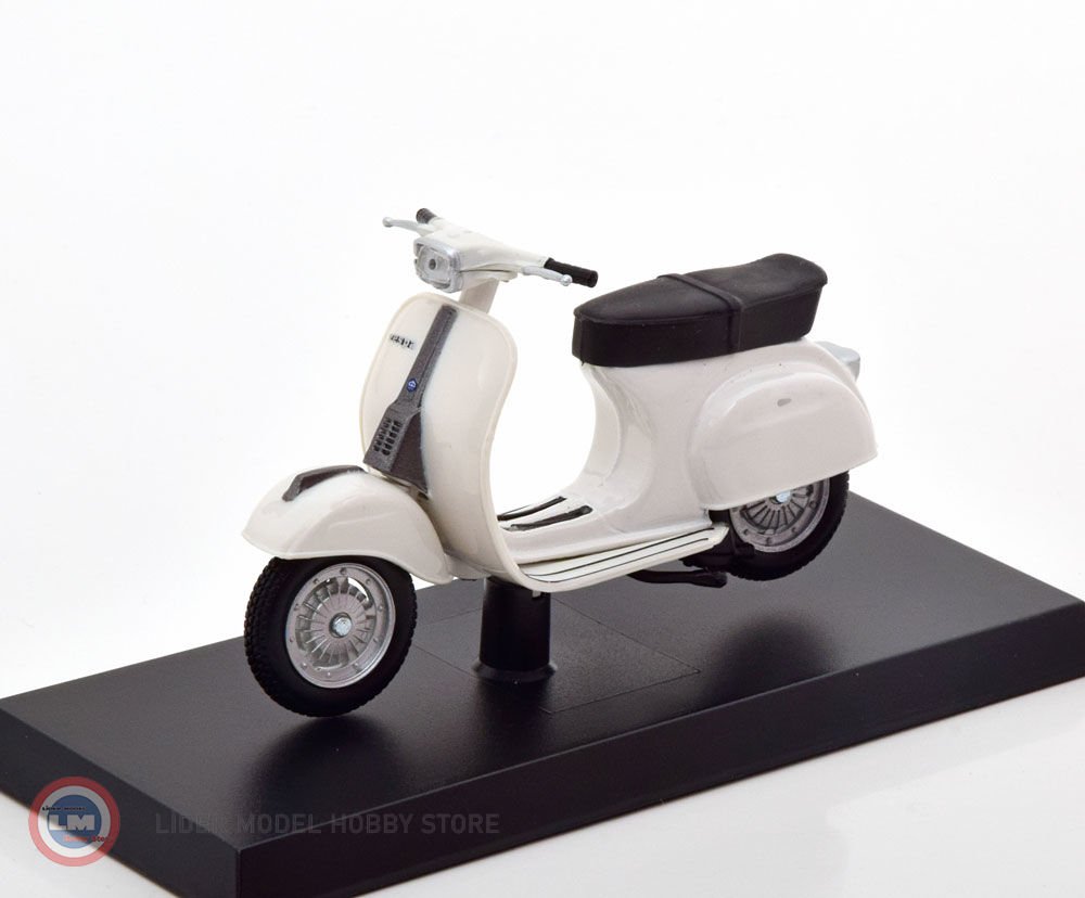1:18 1969 Vespa 50 Special
