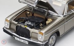 1:18 SunStar 1967 Mercedes Benz 280C Strich 8 Coupe (C114)