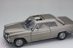 1:18 SunStar 1967 Mercedes Benz 280C Strich 8 Coupe (C114)