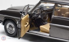 1:18 SunStar 1967 Mercedes Benz 200D Strich 8 Limousine W114