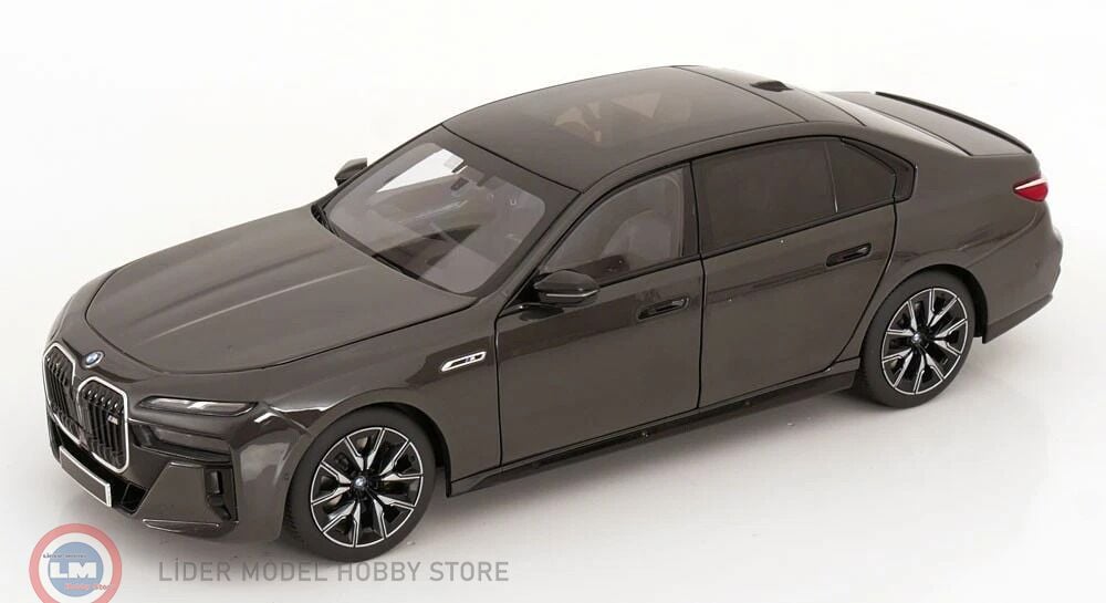 1:18 Minichamps 2024 BMW i7 M70 (G70)