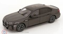 1:18 Minichamps 2024 BMW i7 M70 (G70)