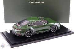 1:18 Spark 2024 Porsche 911 Carrera GTS Cuarenta Edition (992.2) - Quercusverde