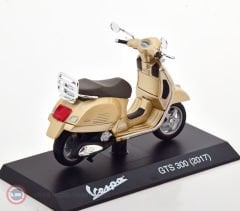 1:18 Atlas 2017 Vespa GTS 300