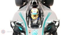 1:12 Minichamps 2014 Mercedes Benz Formula 1 W05 AMG Petronas #44 World Champion Season Lewis Hamilton With Showcase