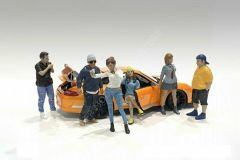 1:18 American Diorama Car Meet Figure #5 76281