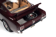 1:18 1965 Ford Mustang 2+2