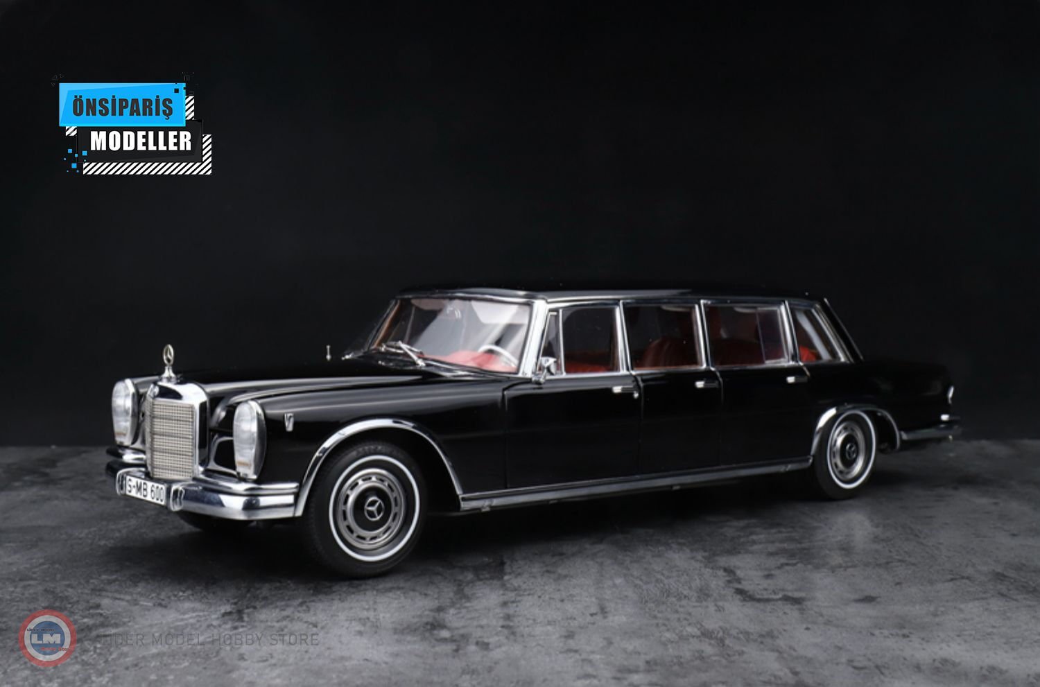 1:18 CMC 1966 Mercedes Benz 600 Pullman W100