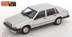1:18 1985 Volvo 760