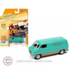 1:64 Johnny Lightning  1976 Dodge Tradesman Van Mint Green