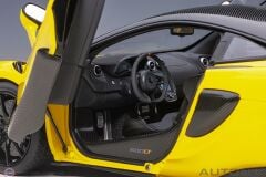1:18 Autoart 2019 Mclaren 600LT