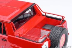1:18 Autoart Lamborghini LM002 (Rosso Siviglia)