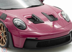 1:18 Schuco 2022 Porsche 911 992 GT3 RS - Rubystar