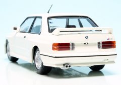 1:43 1987 BMW M3 E30