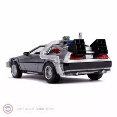 1:24 DeLorean Time Machine Back to the Future 2
