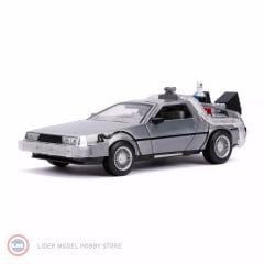 1:24 Jada DeLorean Time Machine Back to the Future 2