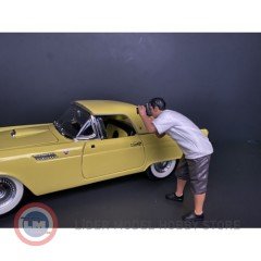 1:18 American Diorama '' Weekend Car Show '' Figür IV 38212