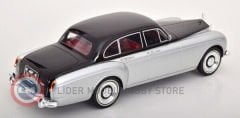 1:18 1965 Rolls Royce Silver Cloud III Flying Spur H.J.Mulliner