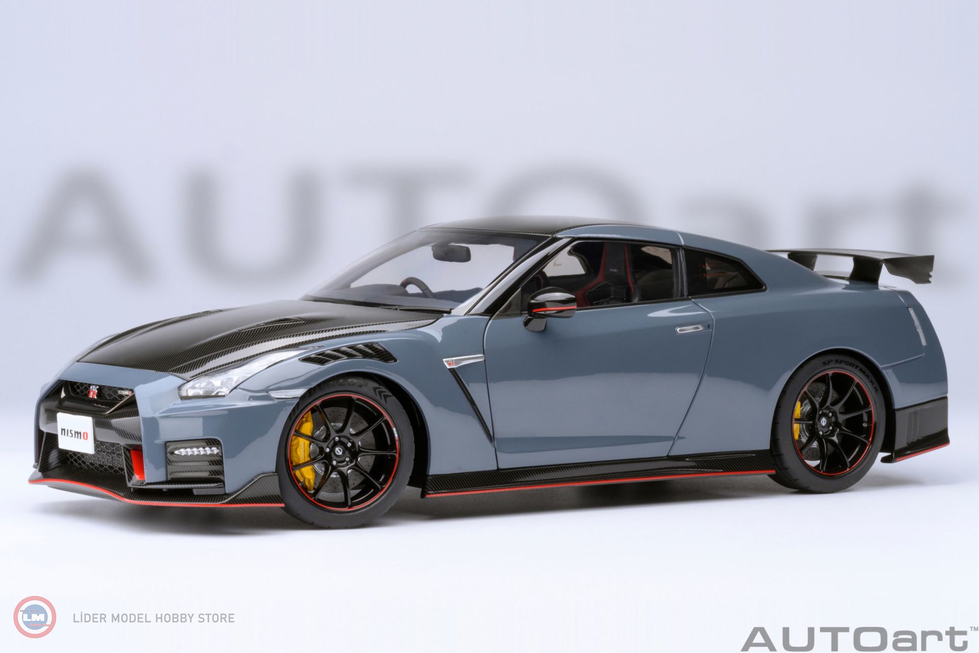 1:18 Autoart 2022 Nissan GT-R (R35) Nismo 2022 Special Edition (Nismo Stealth Gray)