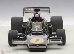 1:18 Autoart 1973 Lotus 72E #1 E.Fittipaldi Figürlü (with driver figurine)