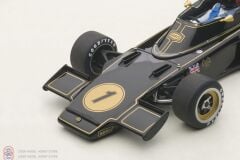 1:18 Autoart 1973 Lotus 72E #1 E.Fittipaldi Figürlü (with driver figurine)