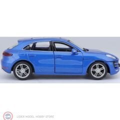 1:24 Burago 2013 Porsche Macan