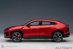 1:18 Autoart 2018 Lamborghini Urus (Rosso Efesto)