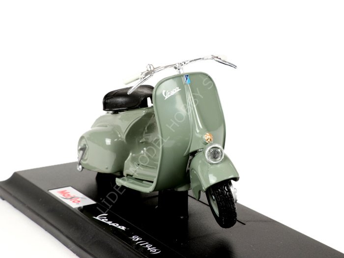 1:18 1946 Vespa 98