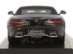 1:43 2017 Mercedes Benz GT C AMG Roadster