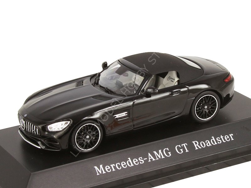 1:43 2017 Mercedes Benz GT C AMG Roadster