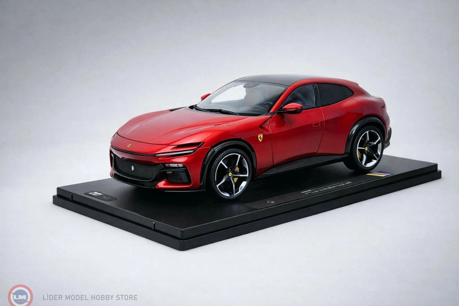 1:18 Polistil 2022 Ferrari PUROSANGUE + Showcase