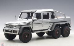1:18 Autoart 2013 Mercedes Benz G63 AMG 6x6 Pickup