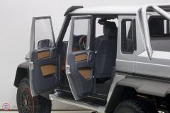 1:18 Autoart 2013 Mercedes Benz G63 AMG 6x6 Pickup