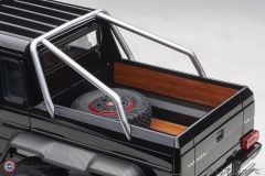 1:18 Autoart 2013 Mercedes Benz G63 AMG 6x6