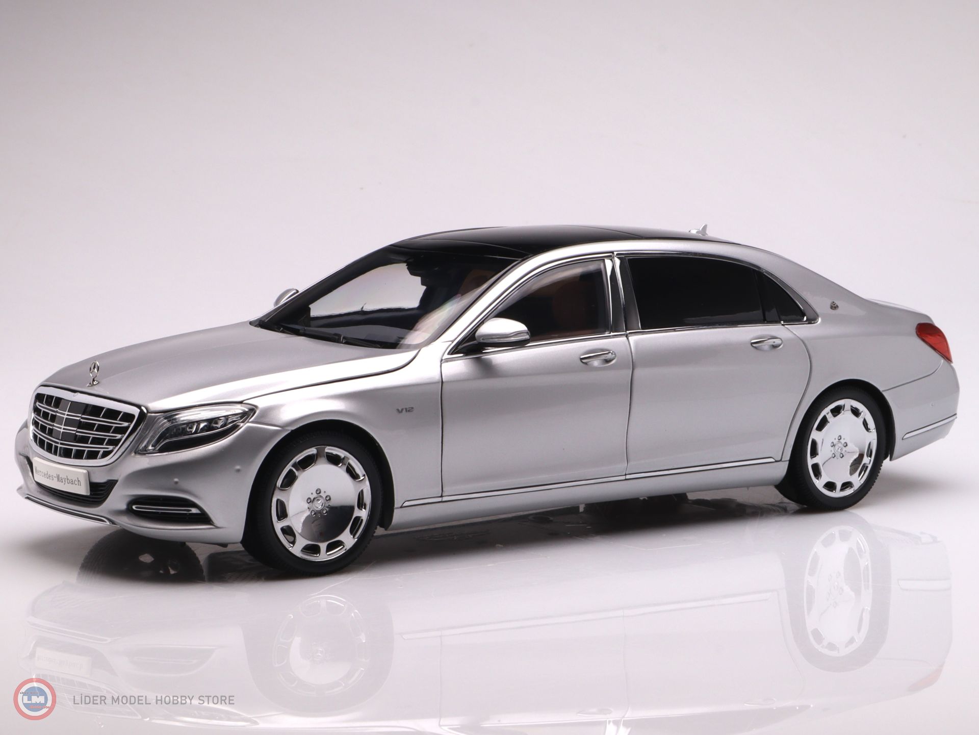 1:18 Almost Real 2016 Mercedes Benz - MAYBACH S-Class S600 V12