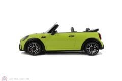1:18 Otto 2021 Mini Cooper JCW Cabrio Zesty Yellow