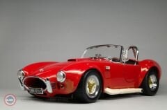 1:18 Kyosho 1962 Shelby Cobra 427 SC