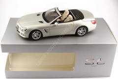 1:18 2012 Mercedes Benz SL Class Spider R231