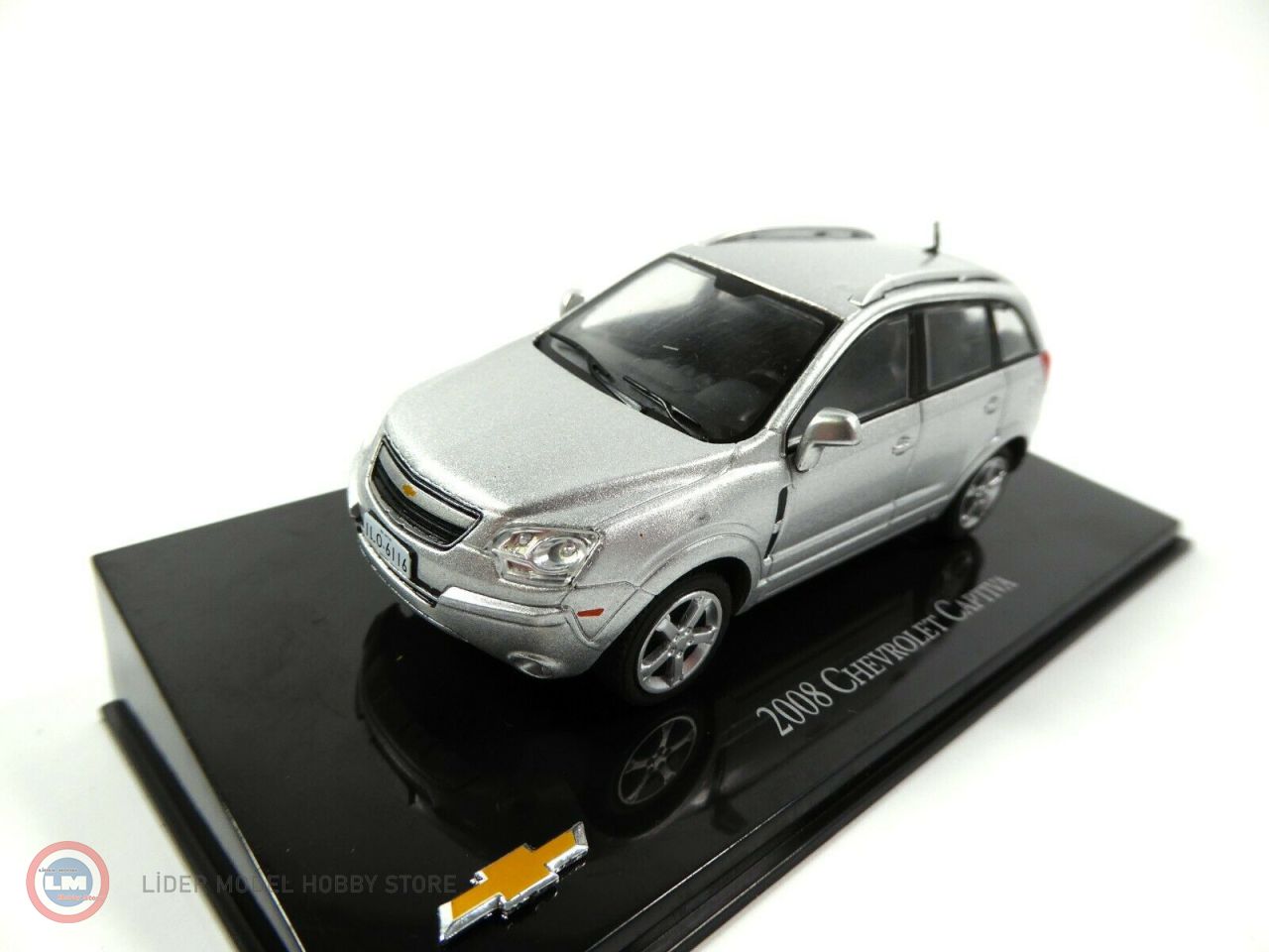 1:43 2008 Chevrolet Captiva
