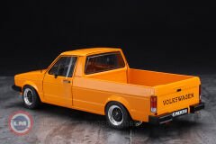 1:18 1982 Volkswagen Caddy