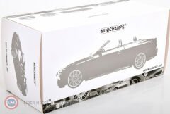 1:18 Minichamps 2020 BMW M4 Cabriolet Dark Red