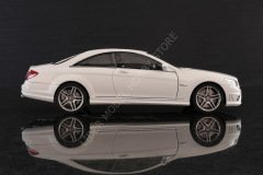 1:18 2007 Mercedes Benz CL Class CL63 AMG