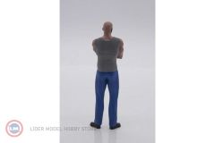 1:18 18005 Atlantic Diorama Robert