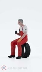 1:18 18005 Atlantic Diorama Nick