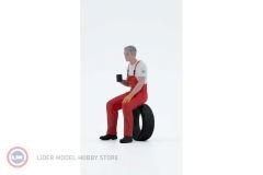 1:18 18005 Atlantic Diorama Nick