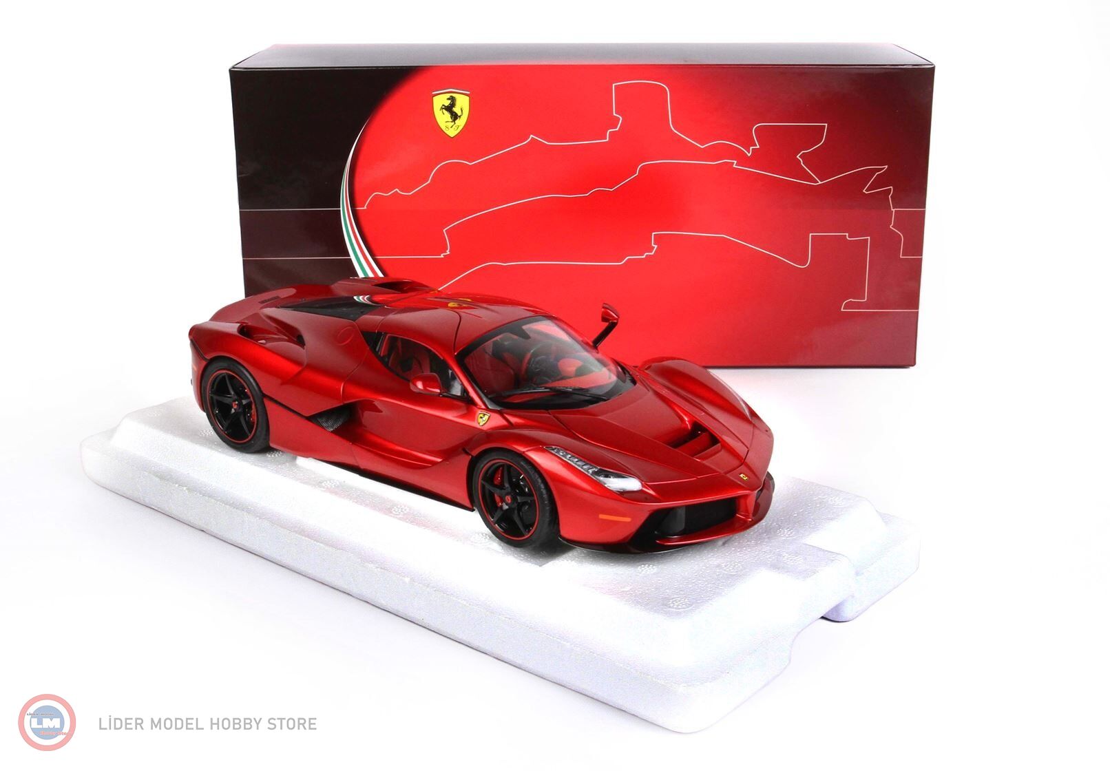 1:18 BBR 2013 Ferrari LAFERRARI - ONE OFF SPECIAL PERSONAL CAR LEWIS HAMILTON