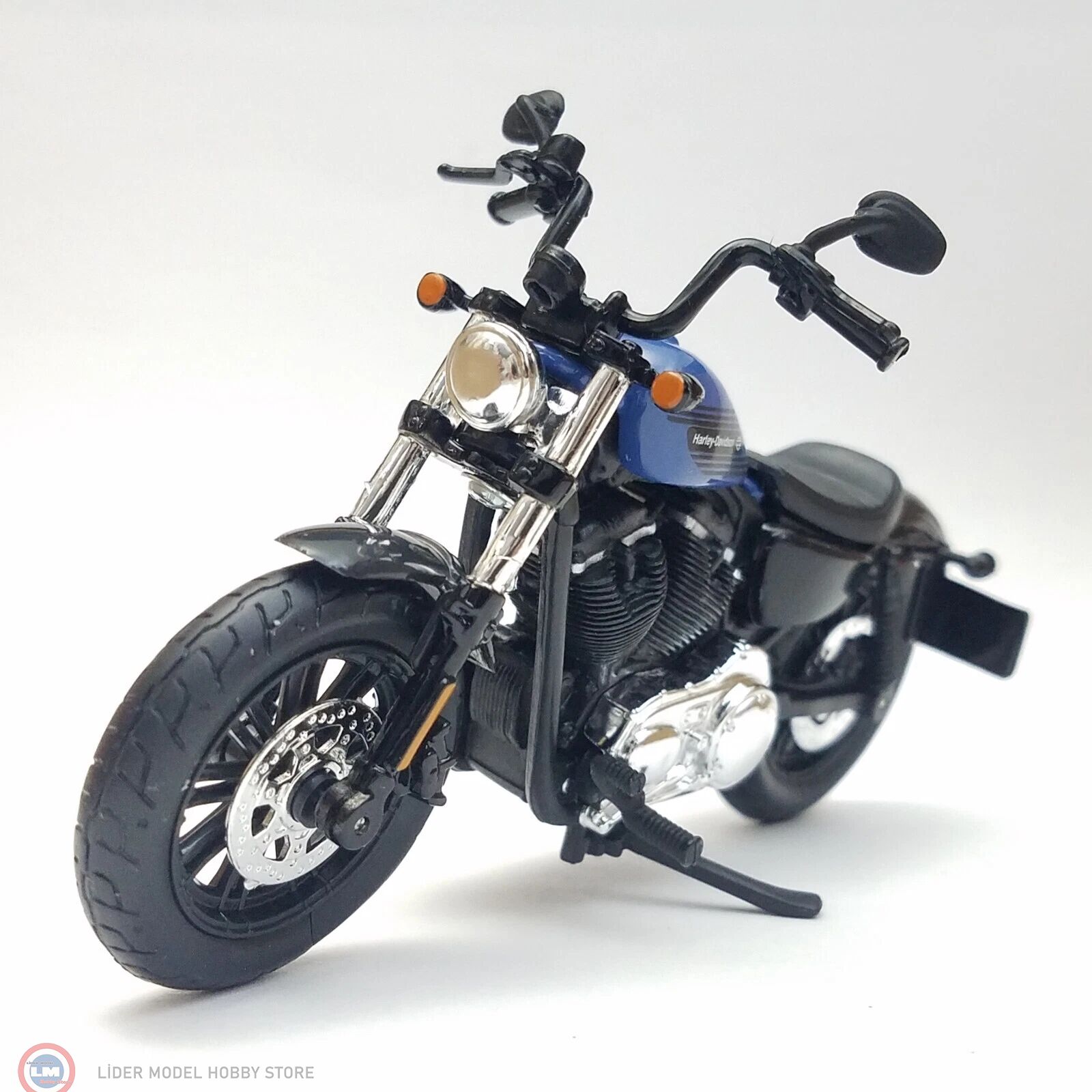 1:18 Maisto 2022 Harley Davidson Forty Eight Special