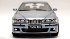 1:18 2002 BMW M5 E39
